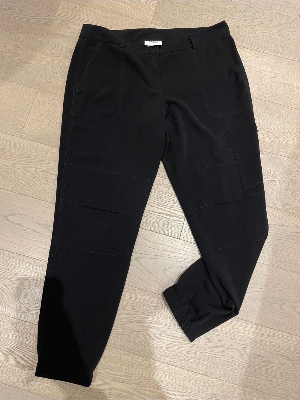 Akris Black Jogger Pants - size 10